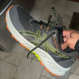 ASICS Men's Gray Running Shoes